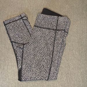 Lululemon Pace Rival Crop 21”